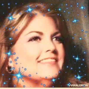 Meet your Posher, Niki